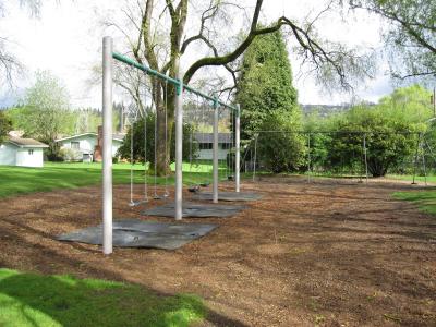 Goot Park Swingset